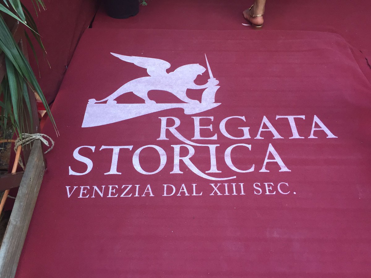 Lynette_Smith18's tweet photo. MPI's Experiential Event Series - Historical Regatta on Grand Canal. #mpiexp https://t.co/lfftZ4Ko4n