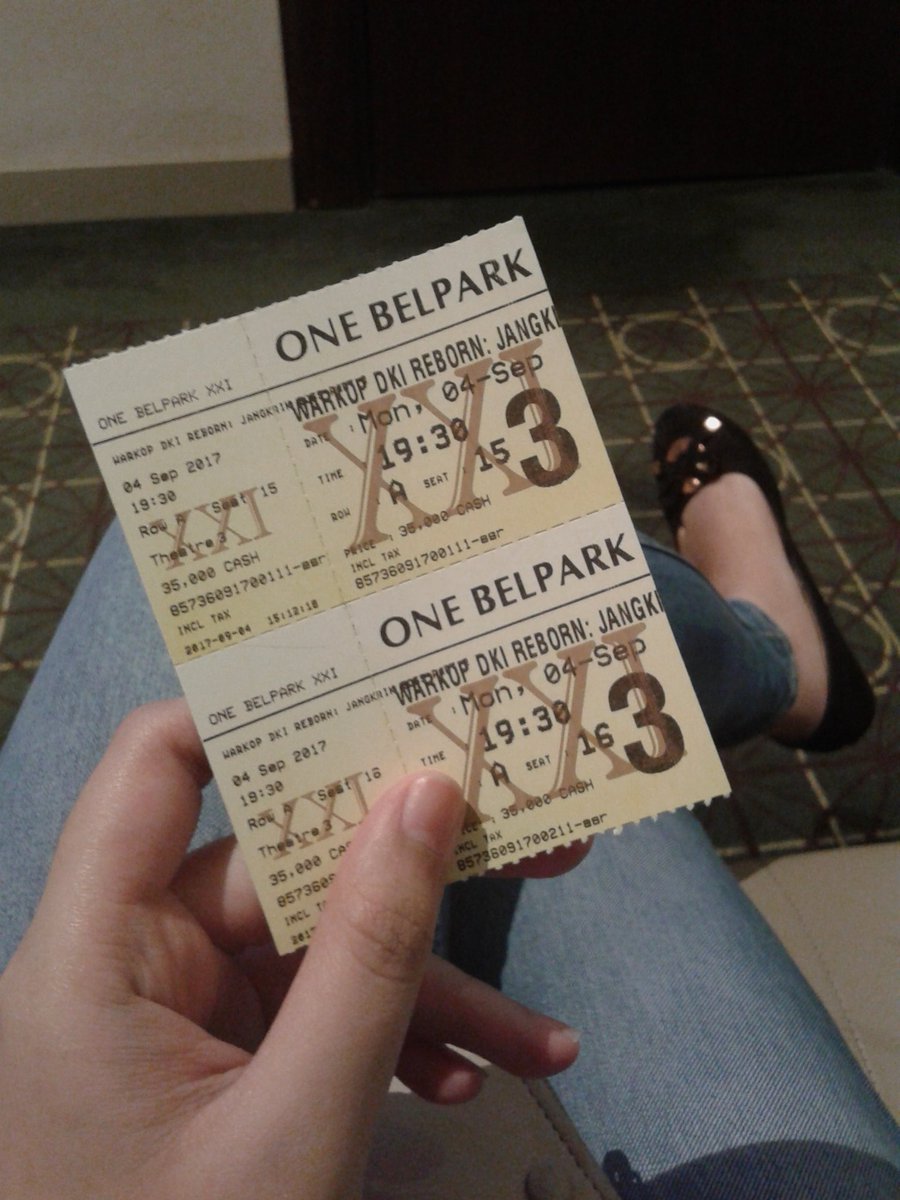 Sambil nunggu sygku pulang krja😅😅😘😘😘