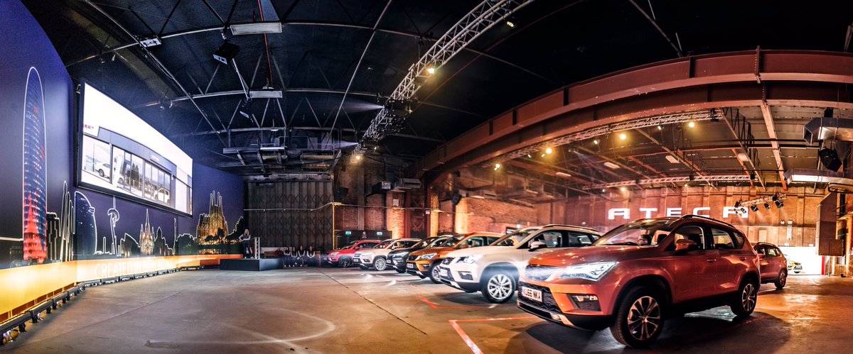 VicWarehouse's tweet photo. #Picturesque! We thrive for a difference with our #venuespaces. From #exhibitions to #conferences we can arrange it all! #eventplanners https://t.co/g9A8mVhuWl