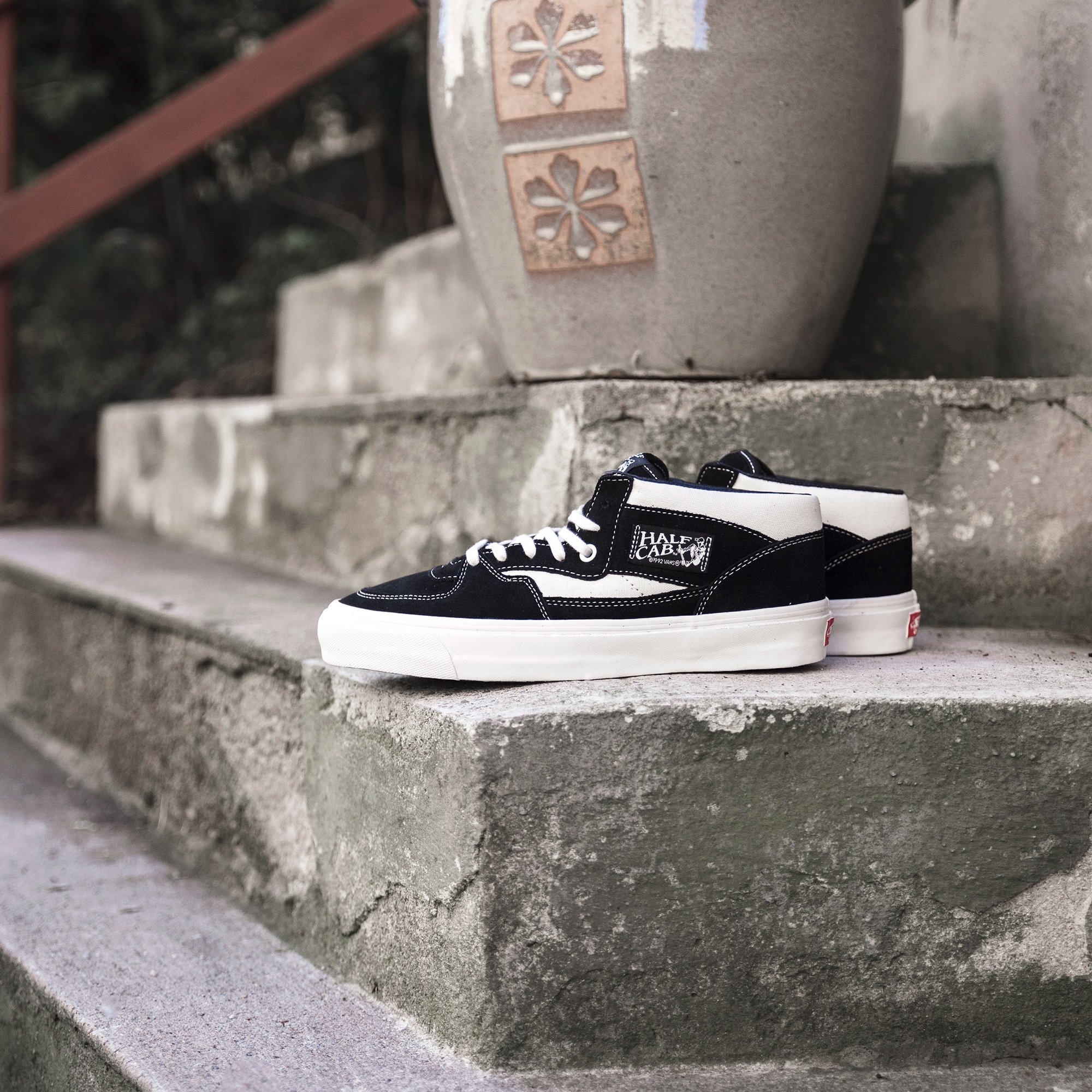 vans vault og half cab lx