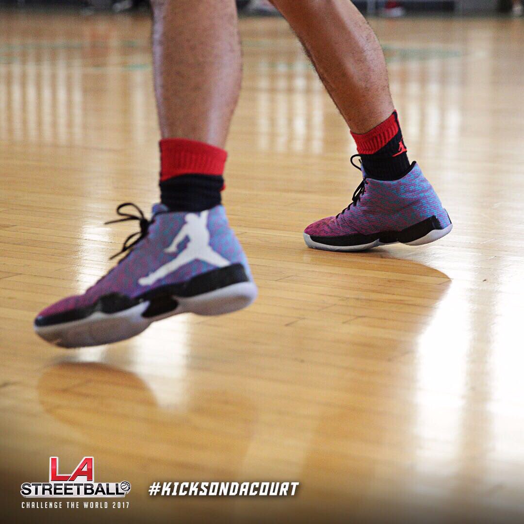 LA_Streetball's tweet photo. Sepatu basket keren yg di Impact Athletics Invitational kemarin! Bisa lo sebutin namanya satu per satu gak ballers? #LAStreetball #CTW2017 https://t.co/0oKIXzvOHV