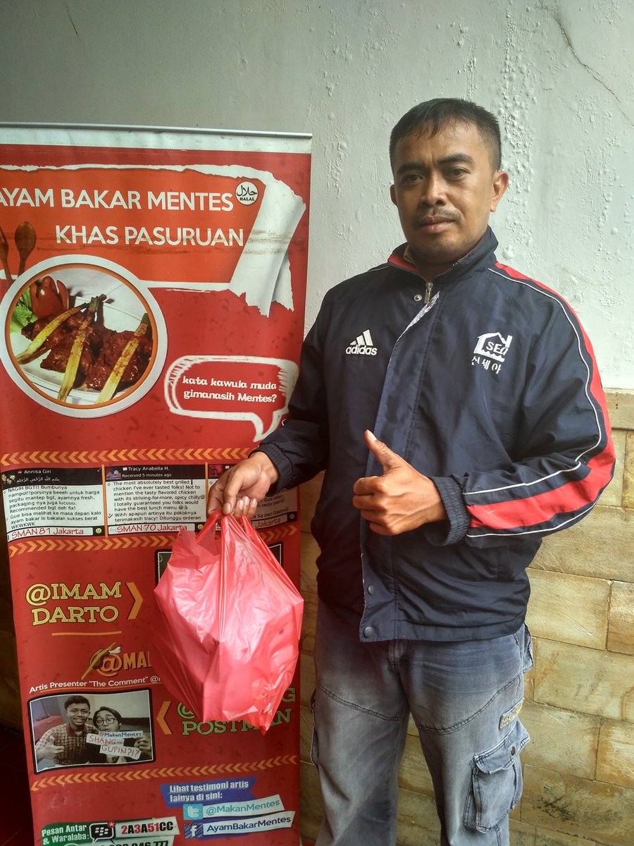 Bang Nisan melayani GoFood 22 km (luar biasa 😘😍💪👍) ke Tambun Utara  <a href="/MakanMentes/">Makan Mentes</a> <a href="/gojekindonesia/">Gojek Indonesia</a>  Semoga barokah buat keluarga. Aamiin.