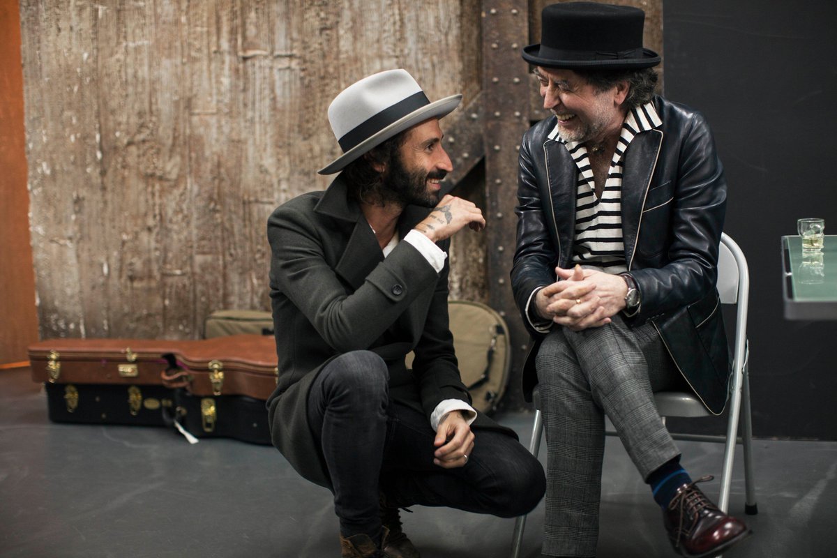 loniegotodo's tweet photo. ¡Entradas agotadas en Paris! y  no hemos encontrado mejor manera de celebrarlo que invitando a nuestro querido @Leiva_Oficial una vez más. https://t.co/7MRyn83NFb