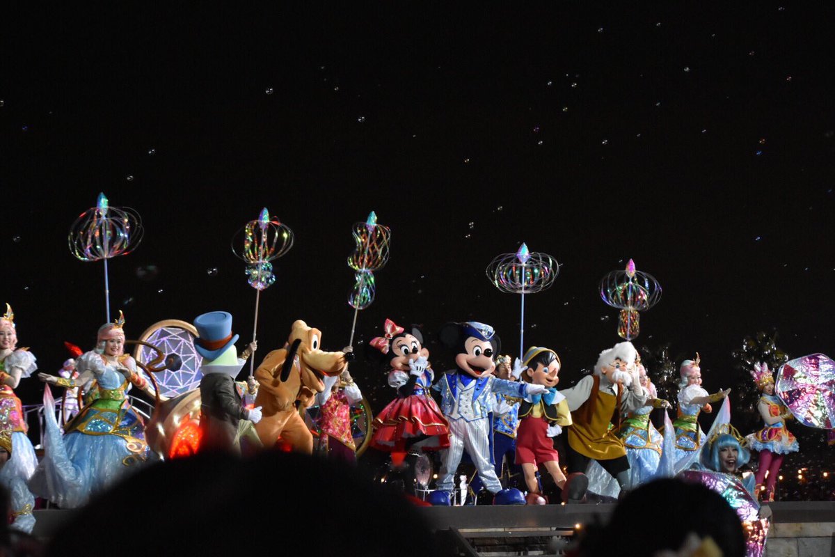 minn_ringosk's tweet photo. Tokyo DisneySea
16th Anniversary·˖✶
あえてたくさん思い出のある15thの写真を。
きらめく海へ...‼︎
#東京ディズニーシー16th #東京ディズニーシー16周年 #TDS16th https://t.co/KZRiXXavq0