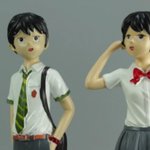 これはひどいｗ中国で発売された「君の名は。」の無版権フィギュアのクオリティが低い!