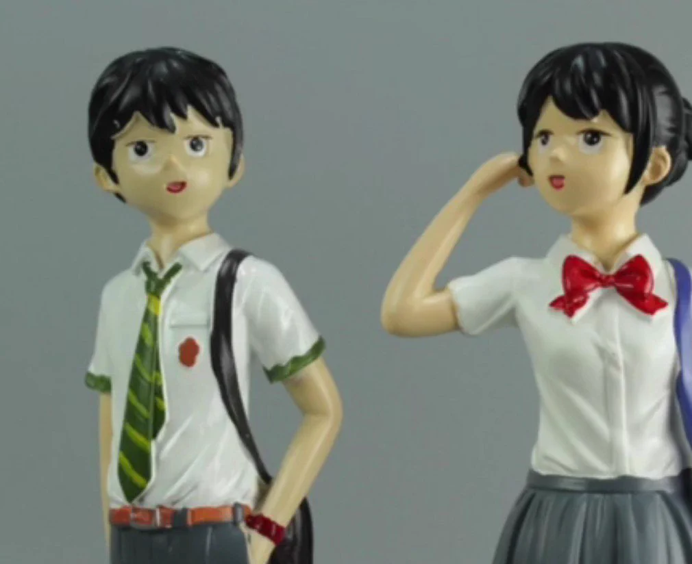 これはひどいｗ中国で発売された「君の名は。」の無版権フィギュアのクオリティが低いｗｗｗ