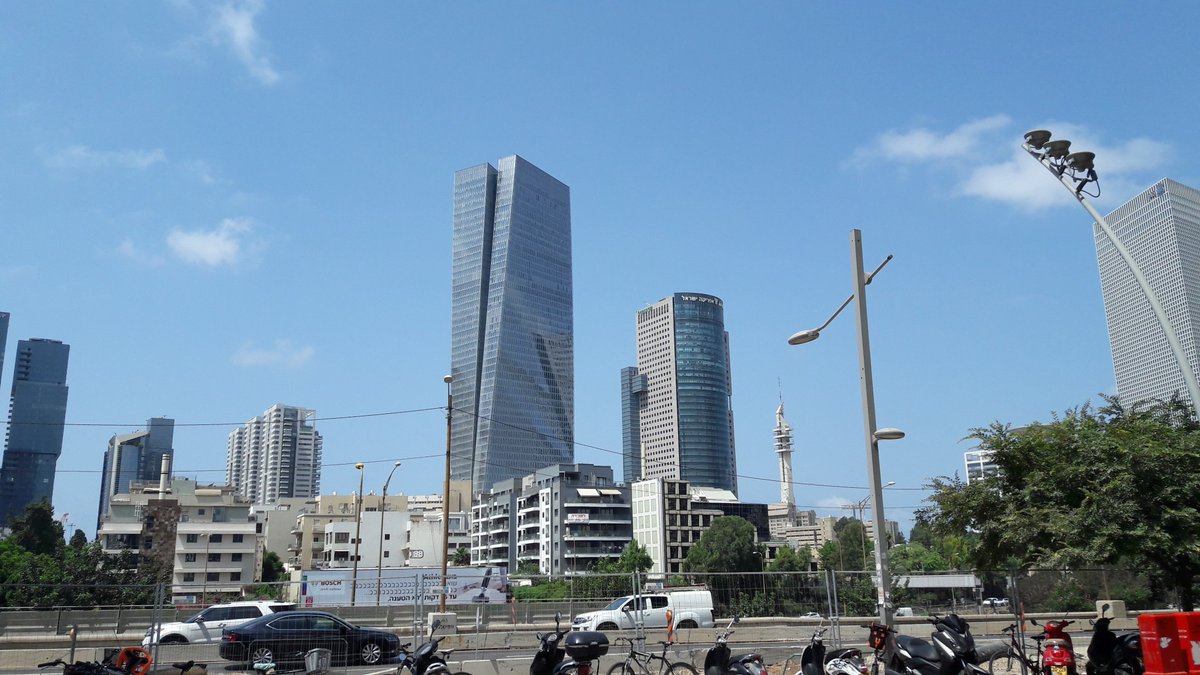 chantal_marion's tweet image. Visite du @CampusTelAviv #Googlespace  #DLDMTPFrenchTech @Mtp_FrenchTech @Montpellier3m @saurel2014