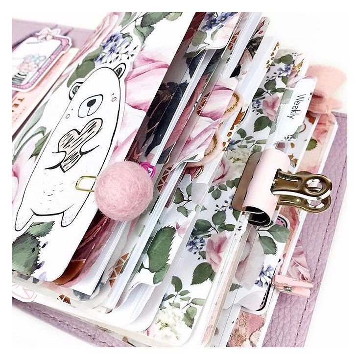 The lovely Catherine @tickledpinkplanning is using her Florals TN kit from the shop. These will be back available … ift.tt/2eCfQSH