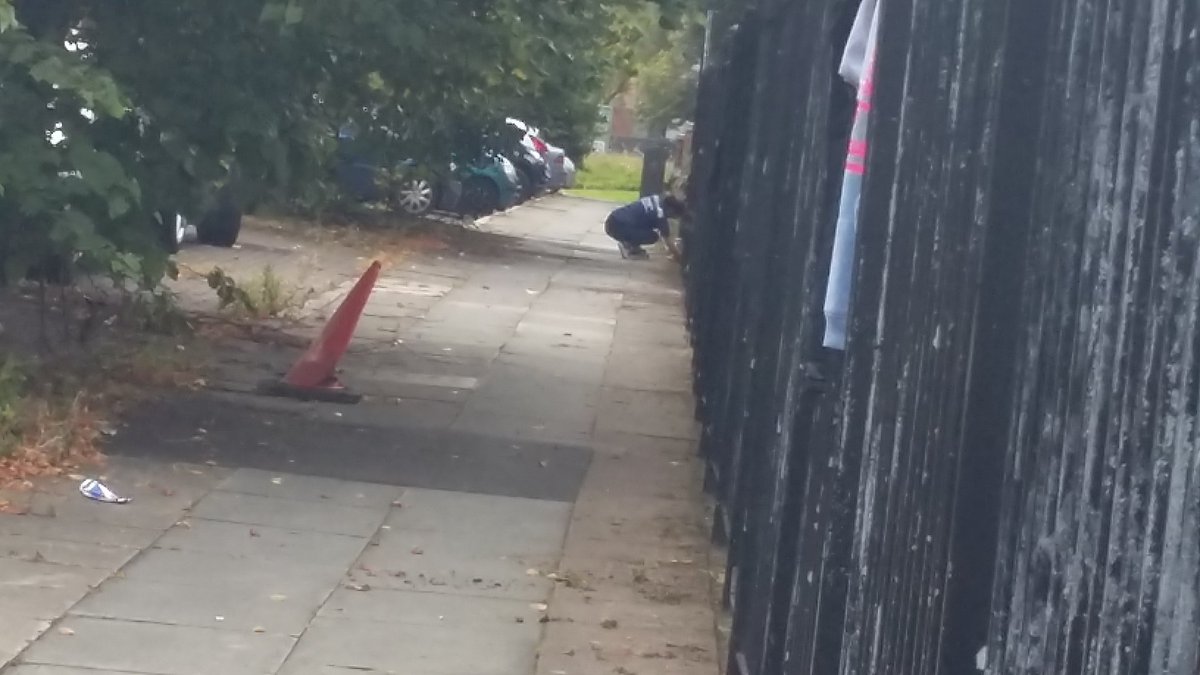 Day one at the sollie Boxing Club Project <a href="/WHRegion6/">Region 6</a> <a href="/WHCloseToHome/">William Hill CTH</a> <a href="/Marie24Donna/">Donna Roberts</a> <a href="/Wright272/">Mark Wright</a> <a href="/area/">area</a> #inthecommunity <a href="/willhillpeople/">William Hill People</a>