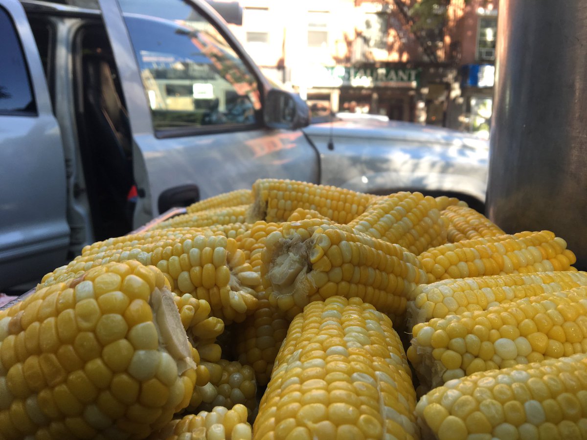 SanctuaryNY's tweet photo. Labor of Love. ❤️  https://t.co/NjKrQ9iHqg #foodforlifeattompkins #eastvillage #nyc https://t.co/KQ1mNFnySl