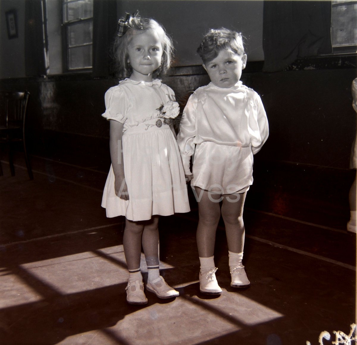 ArchivesHackney's tweet image. When your satin short combo just isn't working. Recognise anyone? Tell us! (300+ pics from Gibson's studio here tinyurl.com/HackneyPhotos)