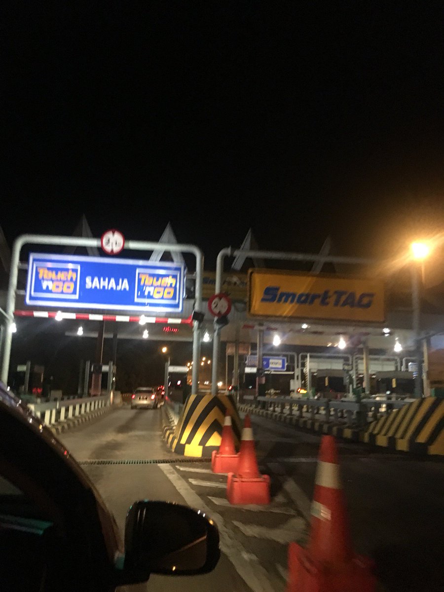 SyahrulAzni's tweet photo. 💃🏻 (@ Plaza Tol Ayer Keroh in Ayer Keroh, Melaka) https://t.co/o9uAnAGeED https://t.co/ugZ3py5Uq5