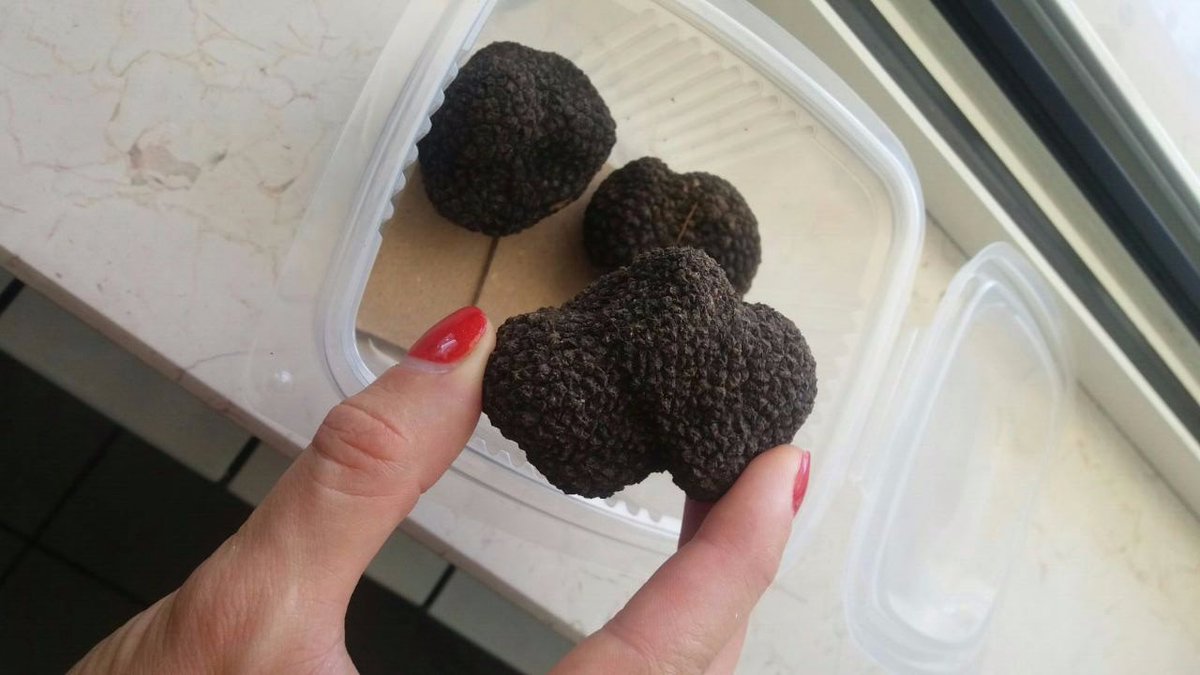 Diglabstudio's tweet image. Первый в Украине трюфельный интернет-магазин — TRUFEL!
Заходите к нам: trufel.com.ua

#трюфель #черныйтрюфель #белыйтрюфель #трюф