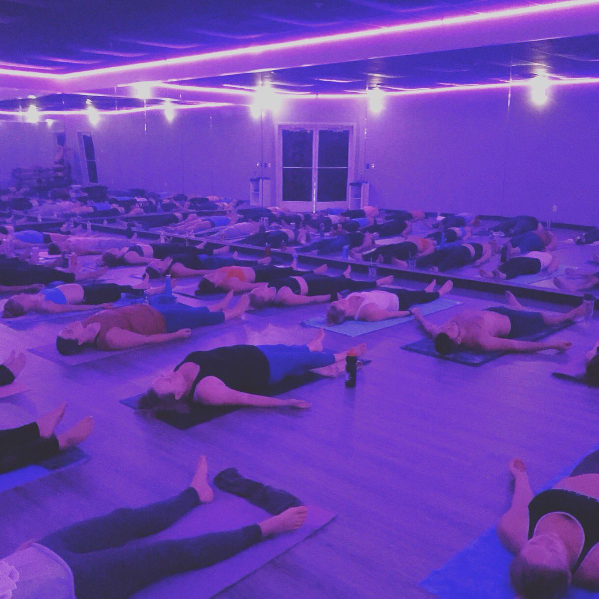 HauteYogis's tweet photo. Come check out what's happening this week! Sign up through Mindbody!🤜🏼💪🏼 https://t.co/6MS2aE8Js7