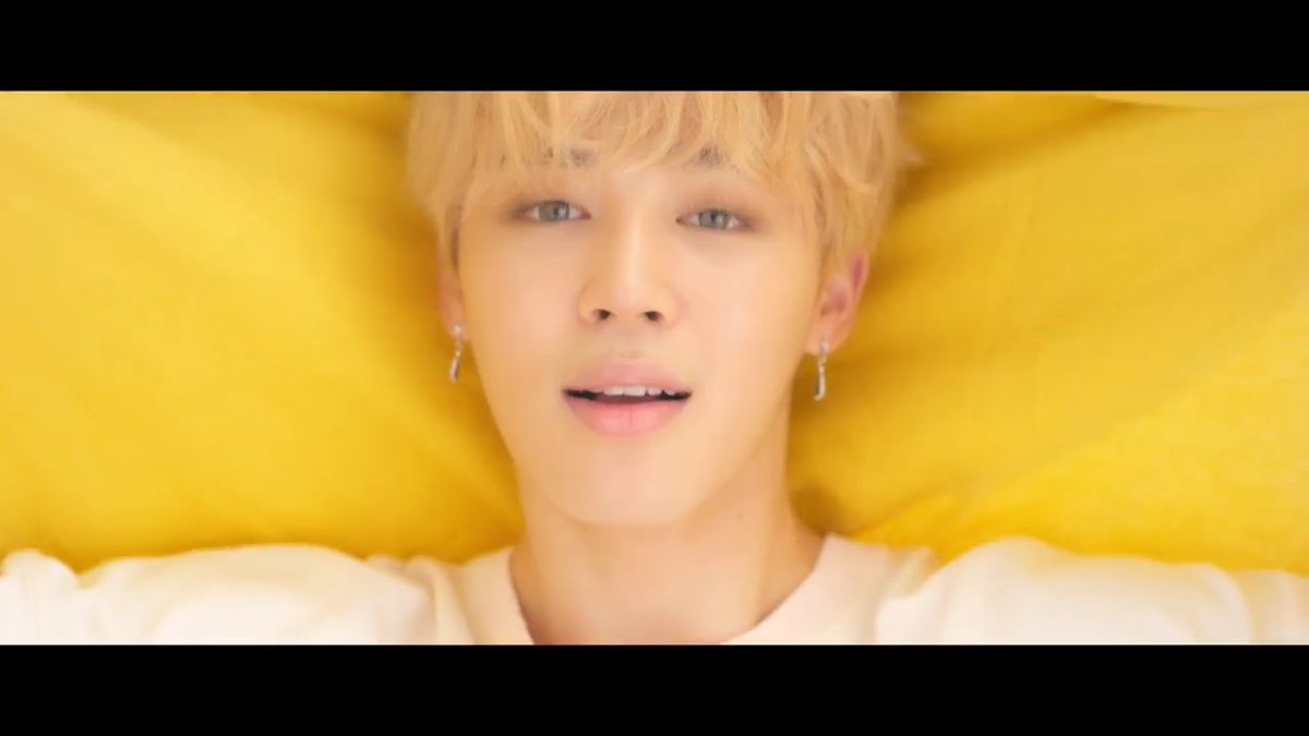 bxsunset's tweet photo. NO PUEDO MIREN SU ROSTRO, PARK JIMIN SOS UNA OBRA DE ARTE, QUIERO LLORAR #serendipity  #BTSCountdown https://t.co/rpbndkNswi
