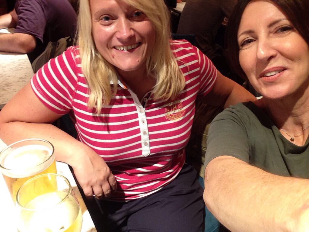 MandyReesjones2's tweet photo. @PAINWeek the Welsh girls are on their way https://t.co/zJFJtTLVH1
