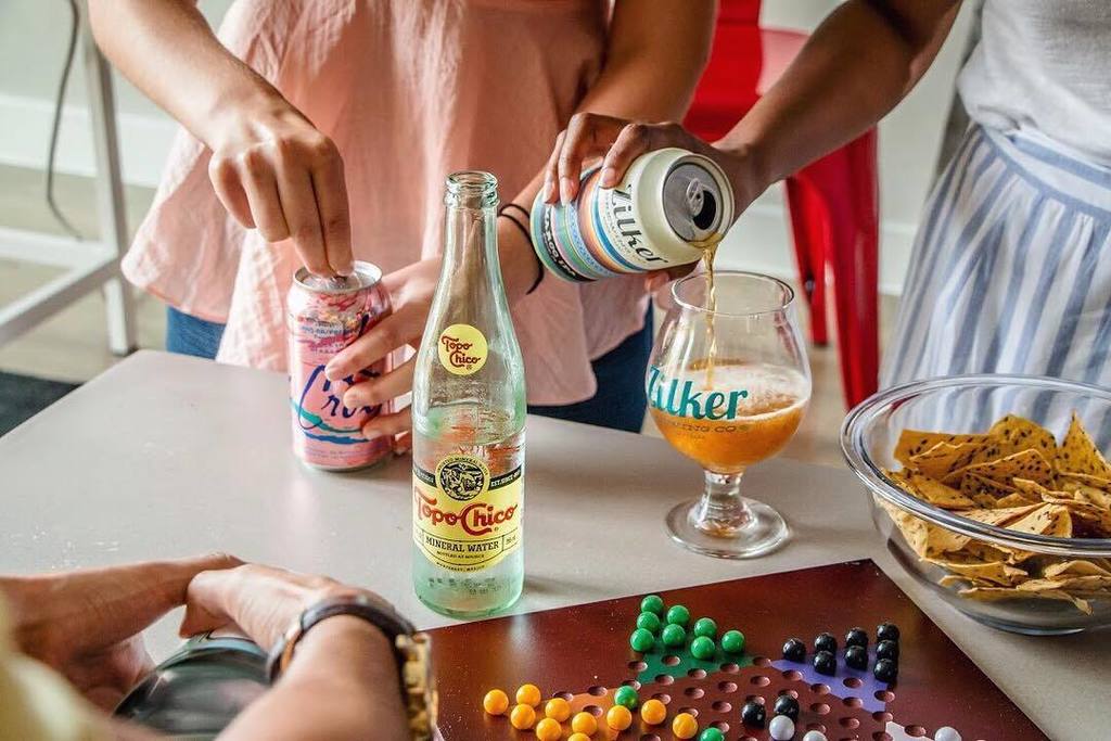 ZilkerBeer's tweet photo. No work, all play. Enjoy your extra long weekend folks! 📷: @guildaustin #zilkerbeer #marcoipa #guildaustin #labord… https://t.co/y3x1dq8hfG https://t.co/SxriEW4lQx