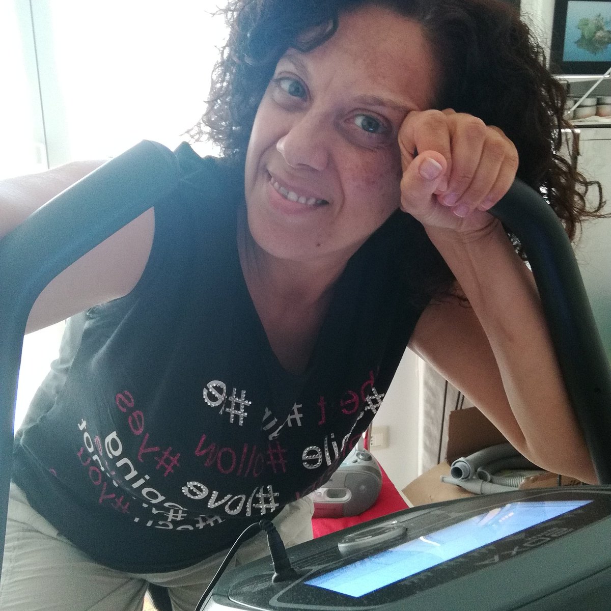 moniflobilly's tweet photo. Io e cicly riprendiamo ad allenarci 
Tu hai fatto il tuo circuito brucia grassi oggi 
#movimento
#attività_fisica
#salute
#io_prima_di_tutto https://t.co/5hDf1TdE7L