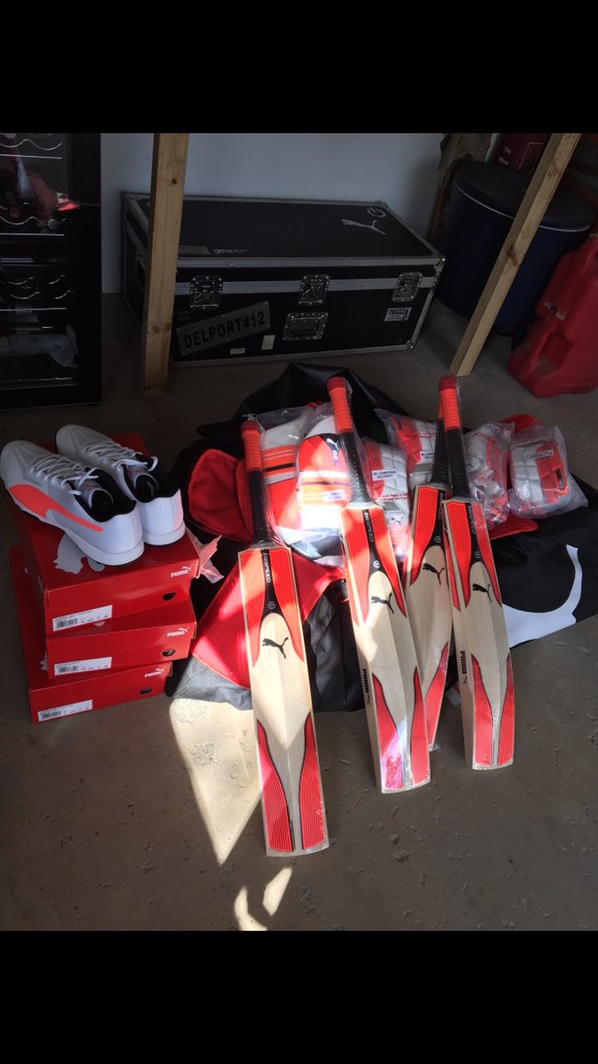 Cam12Delport's tweet photo. Some new weapons and kit😎😬😎 Thanks @PUMASouthAfrica @pumacricket @Behgal @GysssaGys #ForeverFaster https://t.co/uTLYkb9AvV