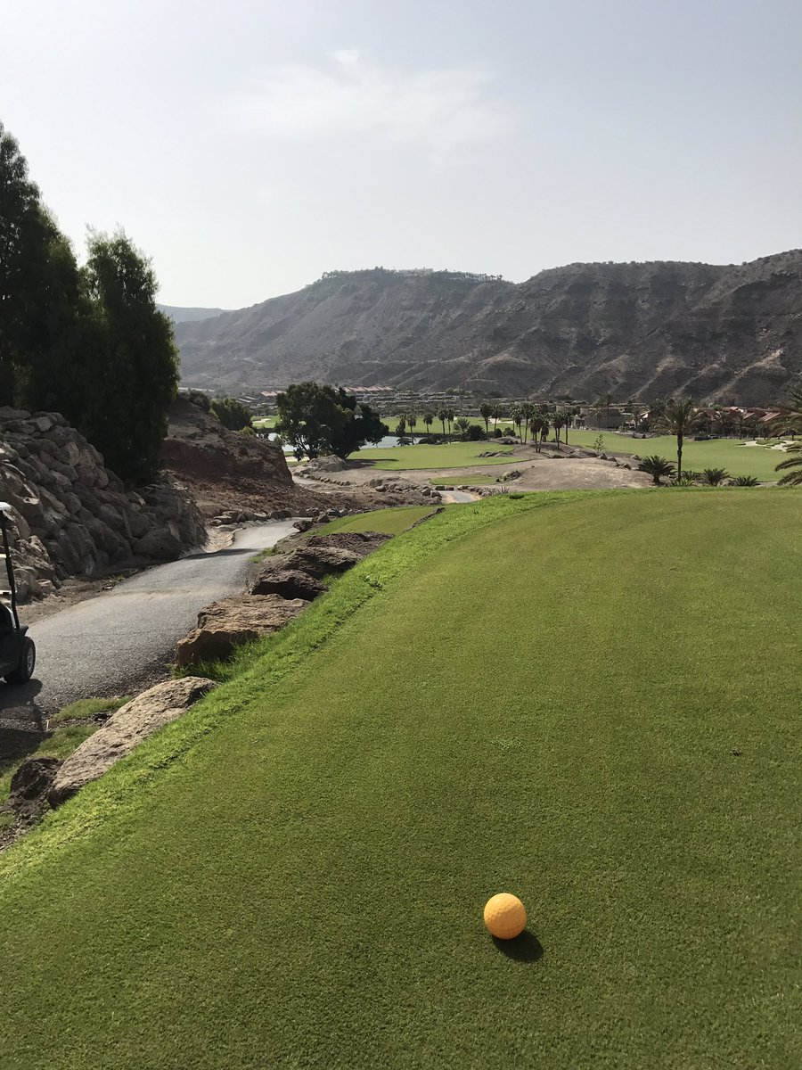 spaldo26's tweet photo. @CallawayGolfEU @AnfiTauroGolf Stunning course! Played awesome nett 63 for 46 points. 816 dbd was on fire! https://t.co/UNdUcpk1bJ