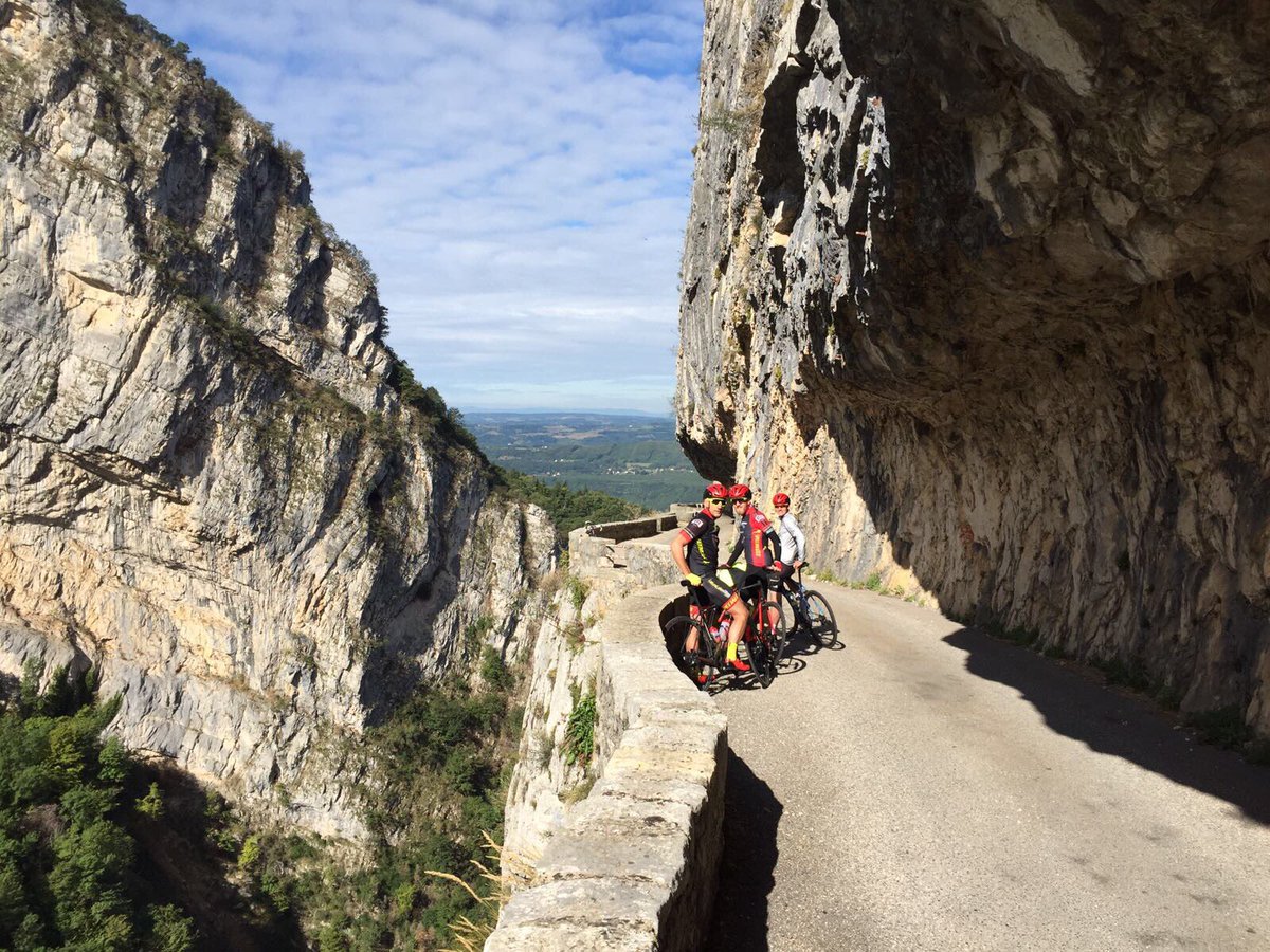 BDYouthZone's tweet photo. Some snaps from The Alps this morning, these guys are incredible and we are so thankful for their support! #regenerateageneration #oneteam https://t.co/EyAVYccHfW
