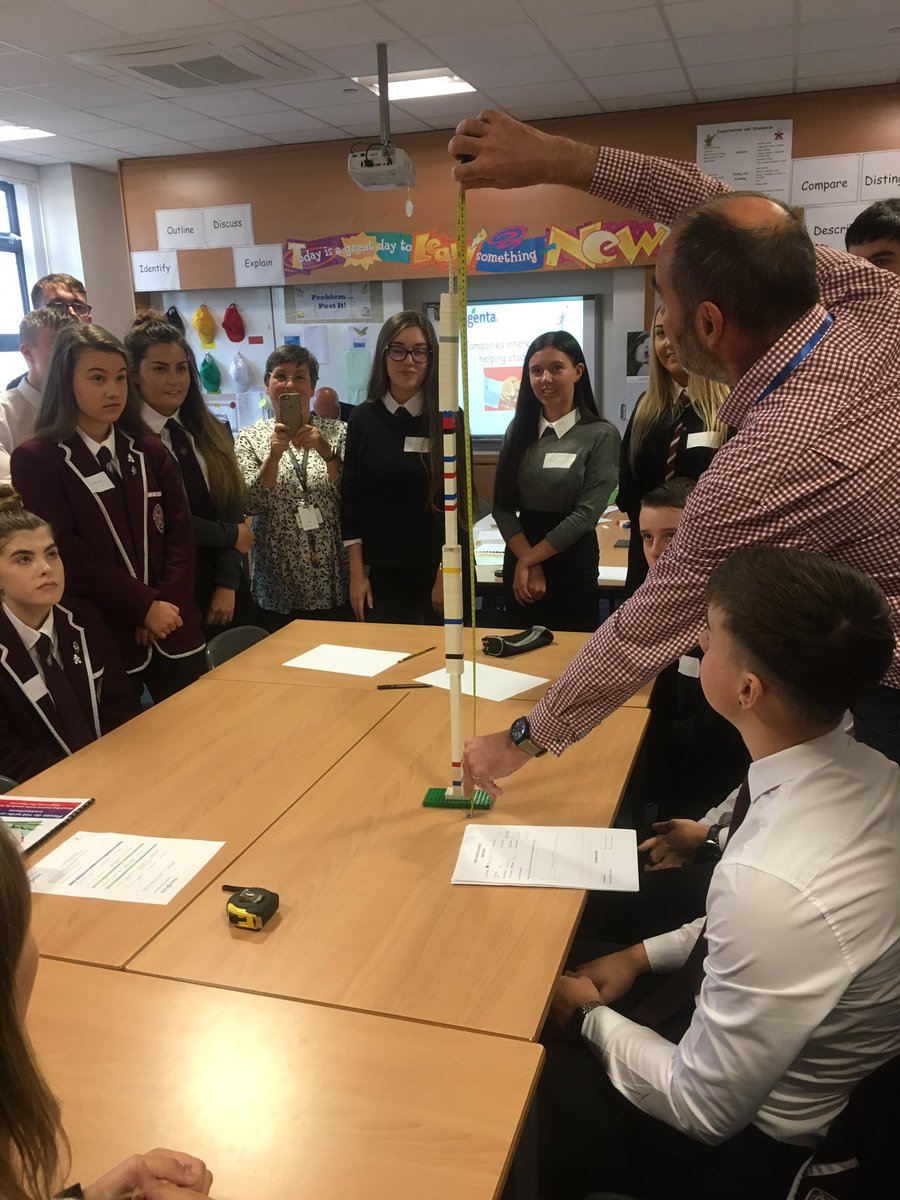 Business Awareness Conference 2017.  Pupils building structures and making profits! #business