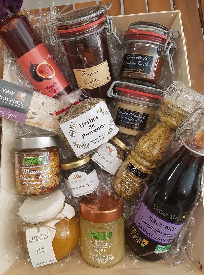 TourismeD's tweet photo. Vous découvrirez dans cette jolie boutique les merveilles de notre #terroir #Provençal : #saveursduvar , Rue Vincent Raspail #Lagarde https://t.co/CxAODOB1xn