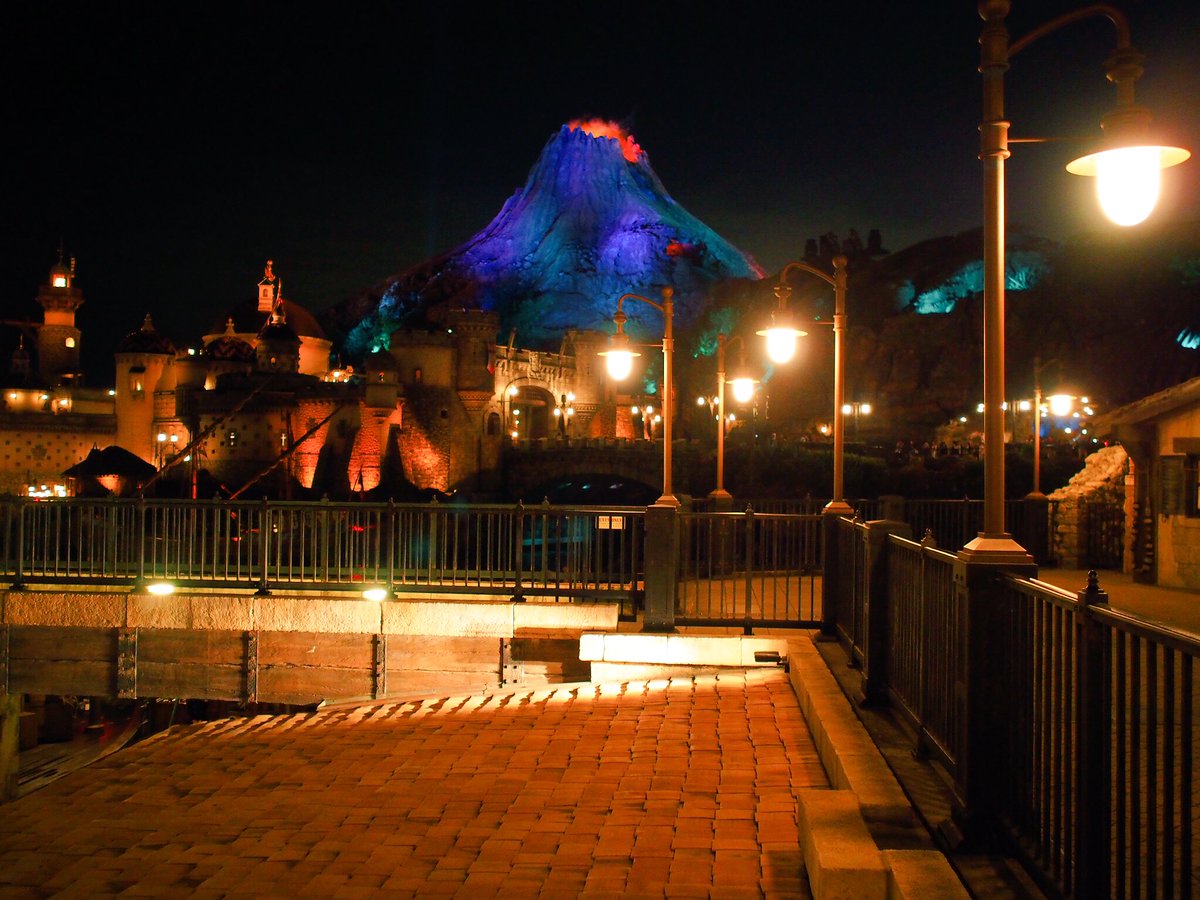 DahliaPamphilj's tweet photo. 東京ディズニーシー 16周年おめでとうございます!!
#TDS16th https://t.co/jKI3lE2ggh