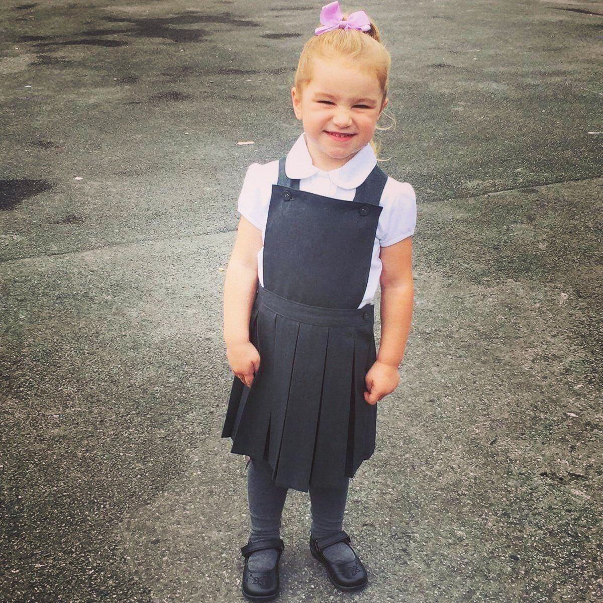 Neices first day back 💖