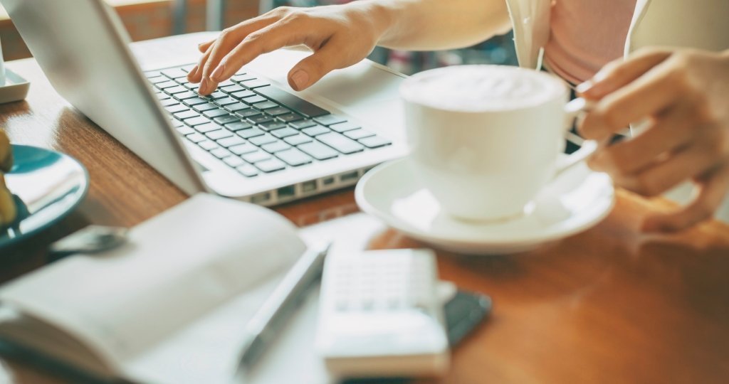 helpgetloans's tweet image. #APPLY for the #businessloan today while enjoying a simple application process &amp;amp; fast decisions. 
bit.ly/2oOiTKK