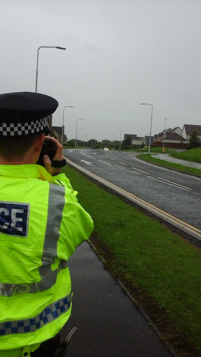 PSOSDunfermline's tweet photo. Speed Gun deployment at Sandpiper Drive. #opparamount #speedcampaign #info=action #yourviewcounts https://t.co/hZ4W7ME3QA