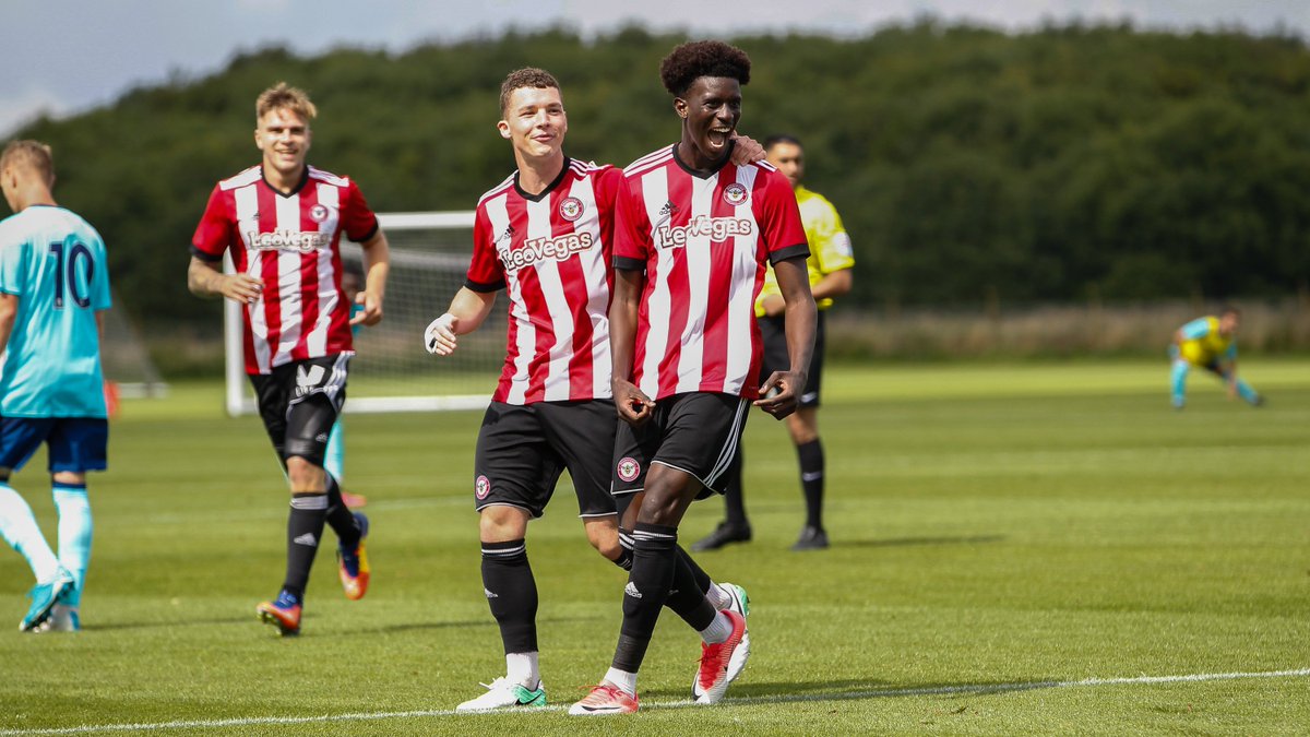 BrentfordFC's tweet photo. There's free entry tomorrow night as Kevin O'Connor's unbeaten #BrentfordB host @QPRFC at Griffin Park, 7.45pm kick-off https://t.co/m8XRzmKXz0