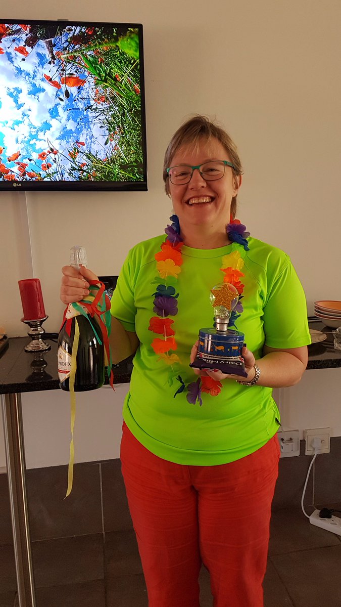DacSystems's tweet photo. Jenny won the brightest person in the room for #SpringDay2017 Congratulations Jenny. https://t.co/imzNG0nziD