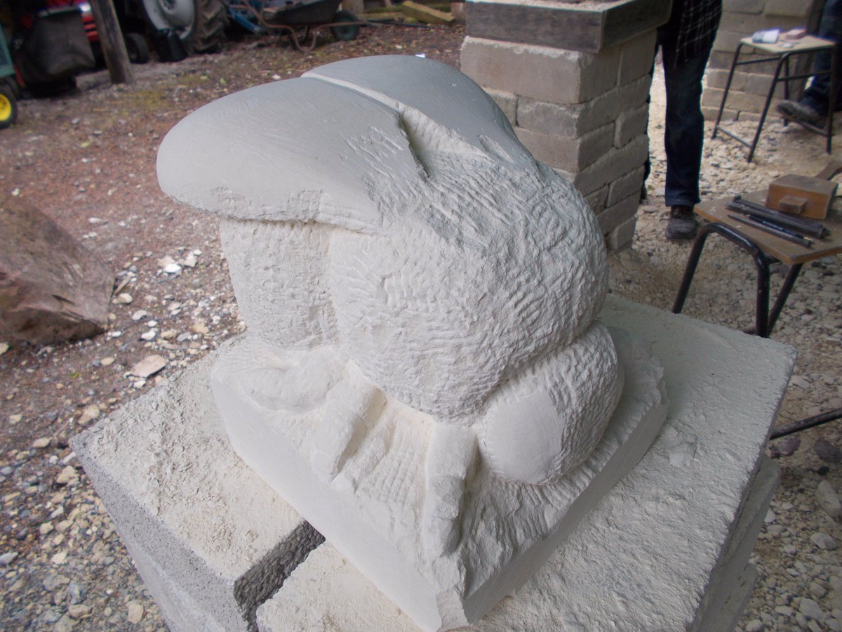 Stone bee. One of this weekends workshop sculptures.
stoneyone.co.uk