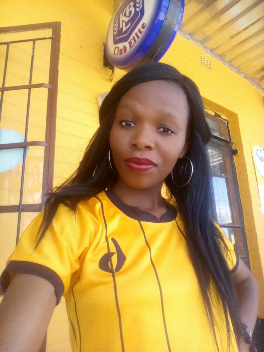 kemobosena's tweet photo. #NotwaneFC
The love of my life 😍😘👌💜💙 https://t.co/6ntkldz0Oz