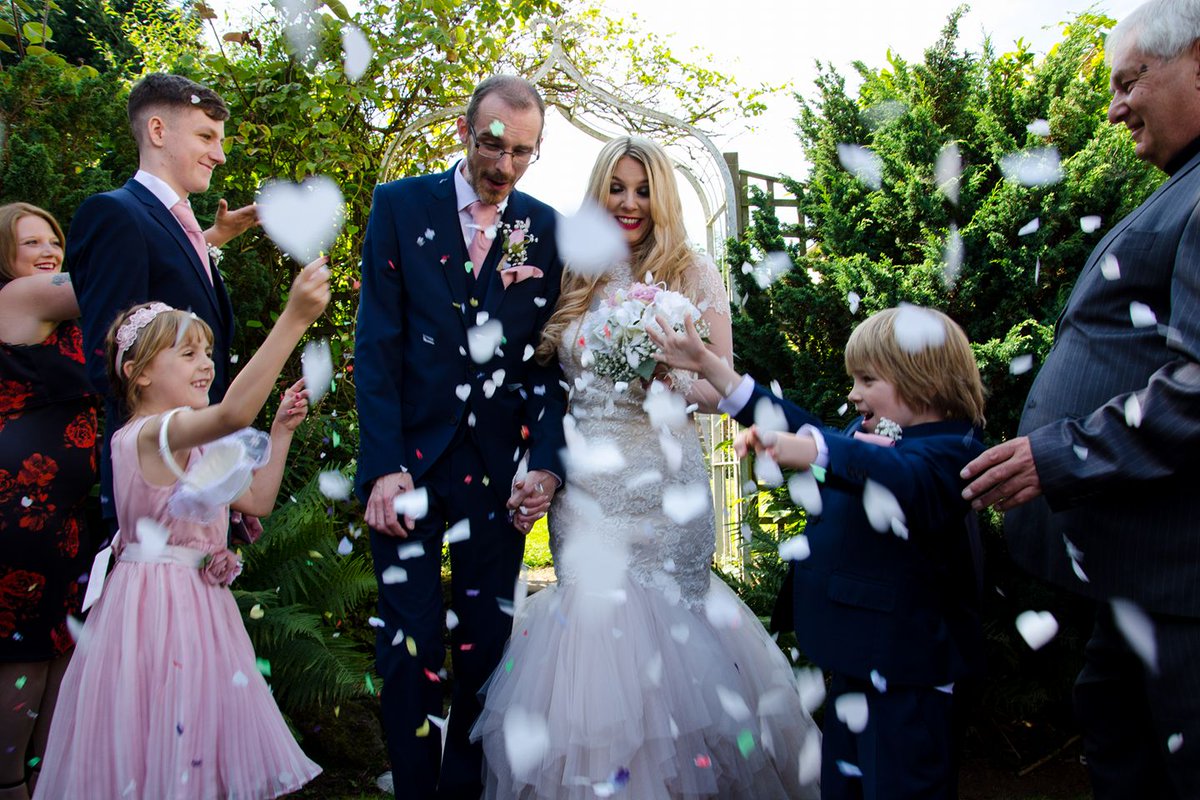 HotelStoneHouse's tweet photo. Just wanted to congratulate last weeks lovely Bride and Groom, Mr and Mrs Phillips...Looking gorgeous guys #weddings #Hotels #Staffordshire https://t.co/yz3jSgLrCf