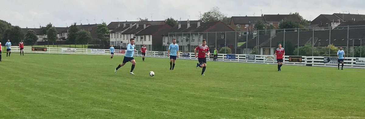 boooteer8's tweet photo. giving the fans exciting football ⚽️⚽️⚽️🥅🥅🥅@spirespark with @skybluesfc #familyclub #gettingbiggerandbetter https://t.co/fNqFS4dwpg