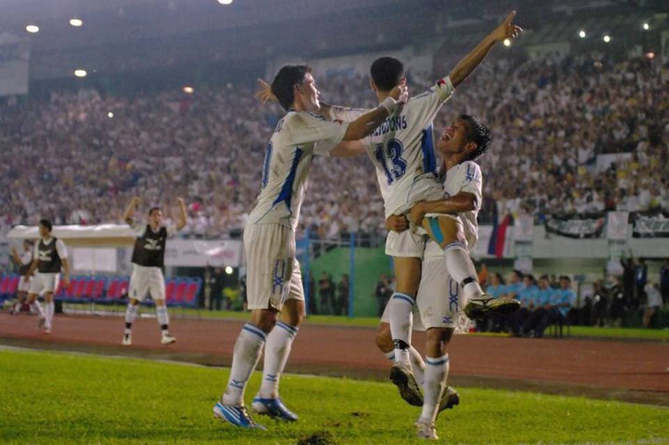 RobDazoGier2's tweet photo. Some very special memories playing in Bacolod. Who remembers this one?? Go out and support the boys tomorrow vs Yemen #Azkals #AFCACQ2019 https://t.co/54f3mmLnBj