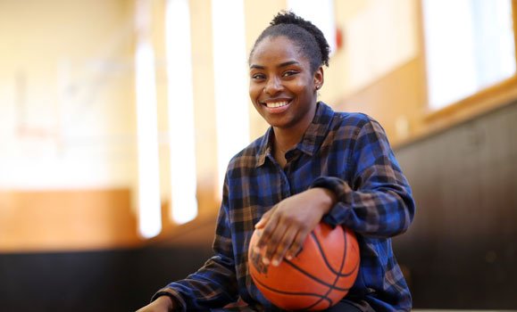 DalhousieU's tweet photo. .@DalHealth's Michele Tchiakoua is finding new perspectives in the classroom &amp; on the basketball court @DalTigers https://t.co/68yuvI4qS0 https://t.co/mwbWXPjTYZ