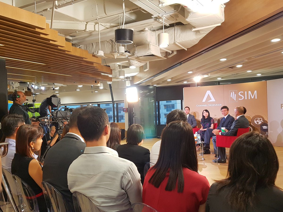 sashavanparidon's tweet photo. Excited to be an audience member for Channel News Asia's show on #smarteducation - watch the series air on 20 Sep 8pm #edutech #futureofedu https://t.co/iKZwSMxCPP