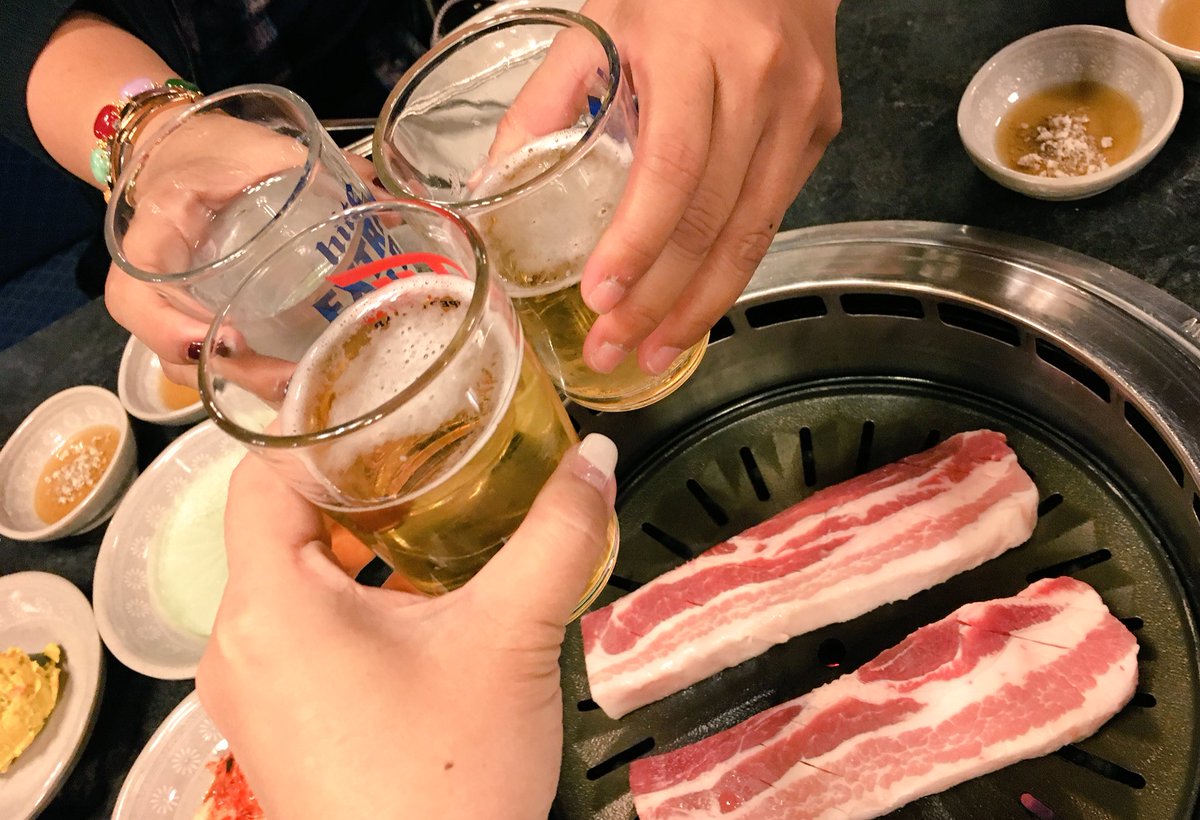 eeljuaeryung's tweet photo. #somek upon the best recommendation of the boss @AsiaPrince_JKS 😆😅😅😂😂🤣🤣🤣 #koreanbbq ♥️♥️♥️👑💋💖🥃🍻🍻 #JKSwondergirls #withu https://t.co/nThPPZXquB