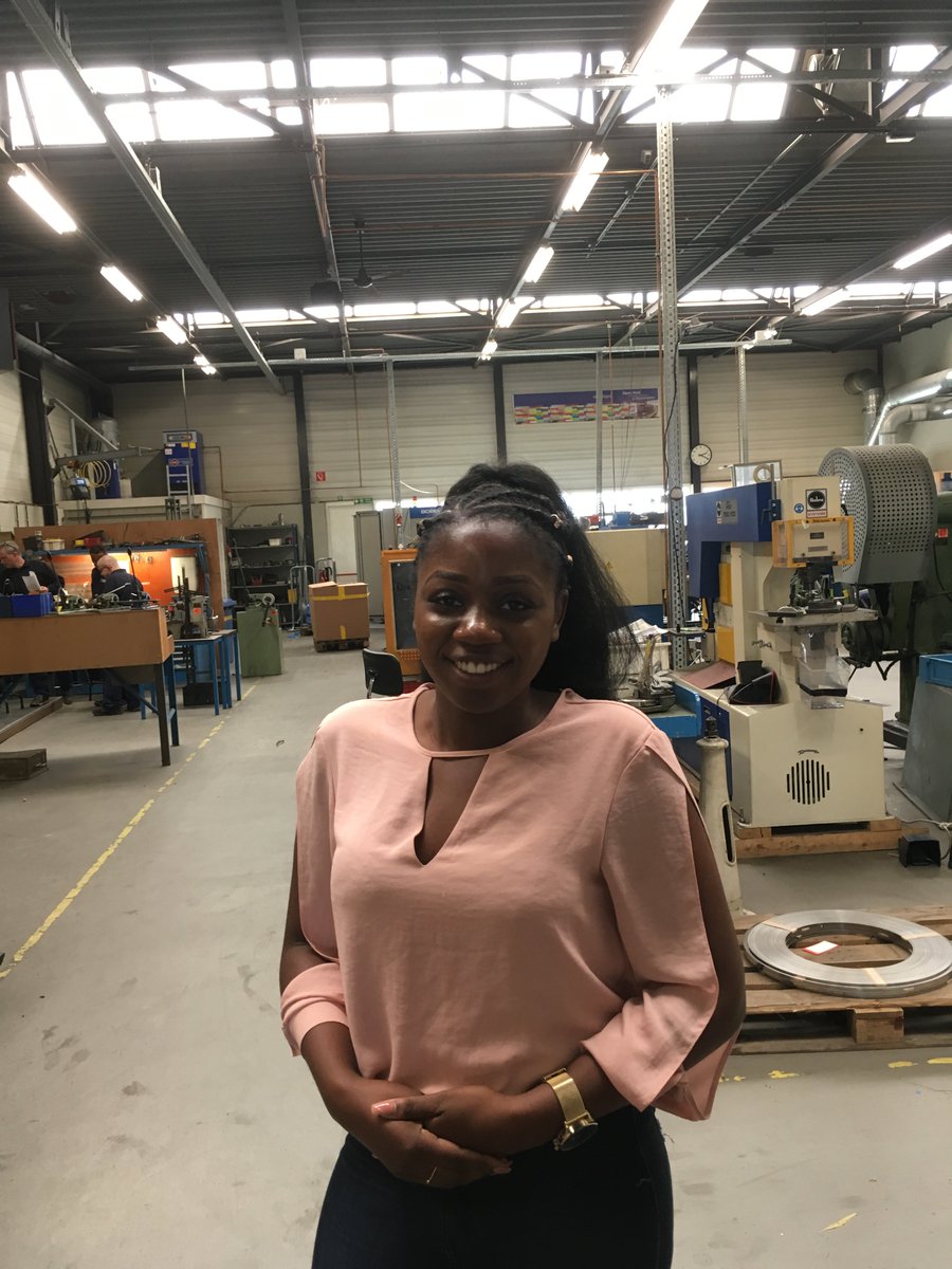 Roveronsprings's tweet photo. Roveron is een aanwinst rijker! Welkom, Hulda da Silva! https://t.co/TLLXDFW1GG https://t.co/f18nzKhFND