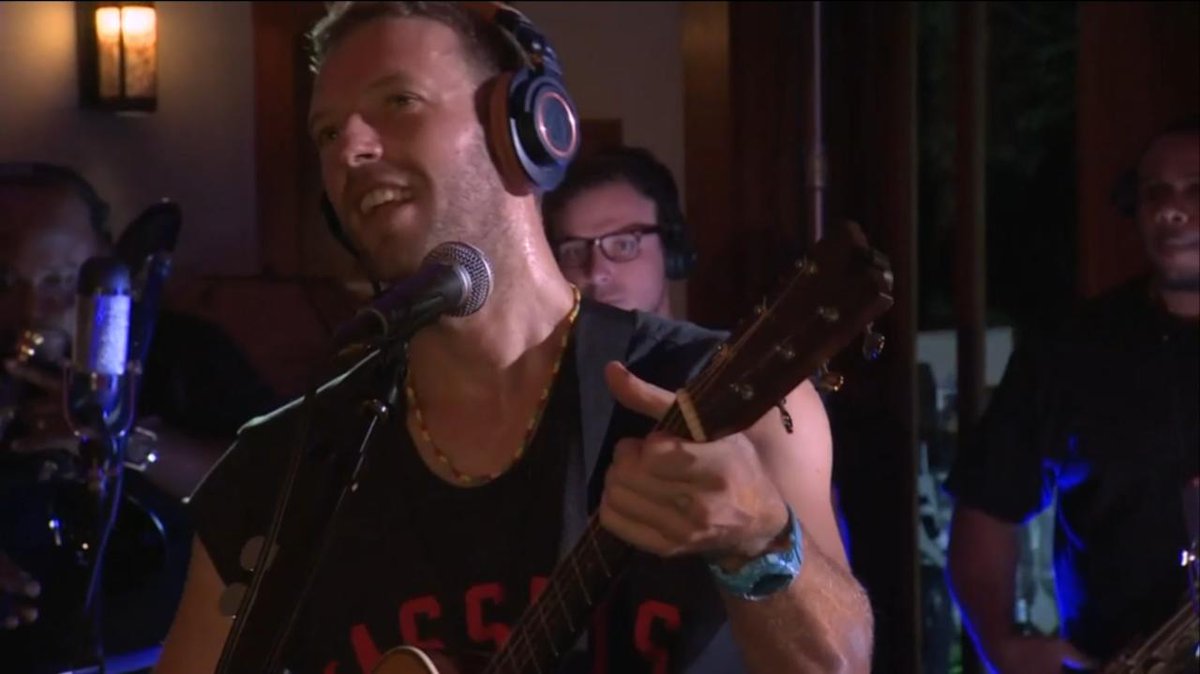 Coldplay's Chris Martin Covers Paul Simon's “Graceland” on BBC Radio 1 ...
