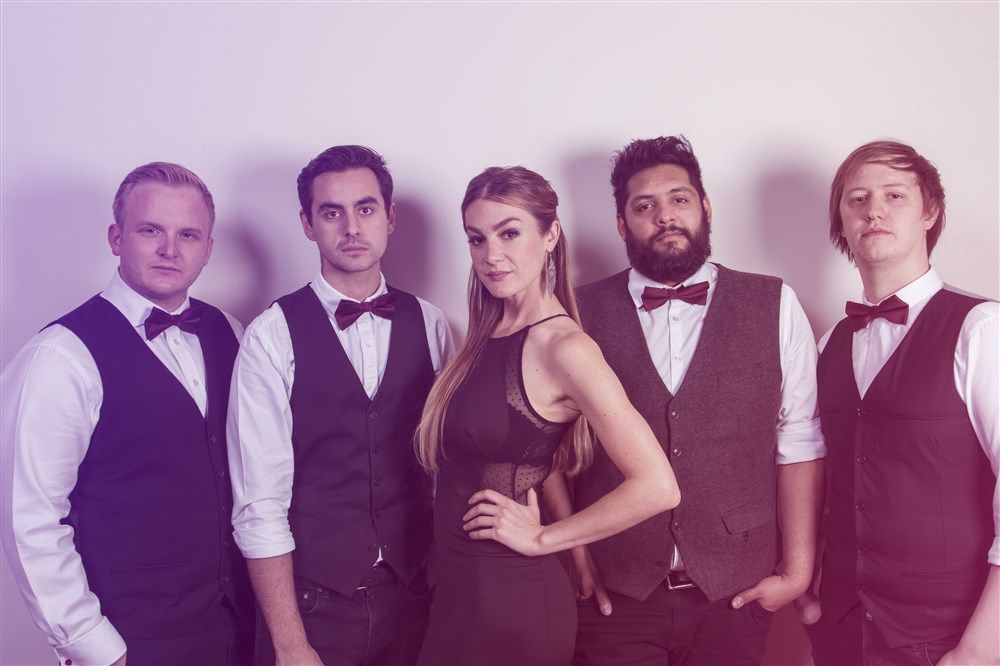 LiveMusicQuotes's tweet photo. LMQ Welcomes Trip The Light performing all the best modern &amp; classic funk, soul, pop hits tailored to suit any event https://t.co/Nv4ZfsDWNo https://t.co/Z5NNoHs7MP