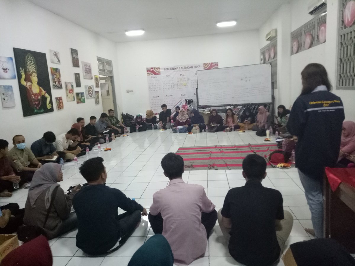 K&PSDM BEM UNDIP tweet media