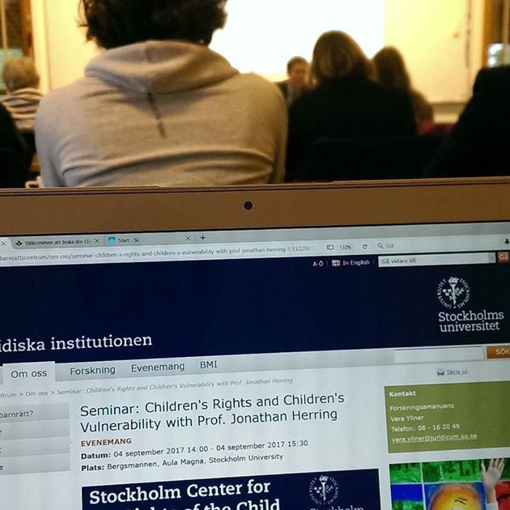 gillaBOiU's tweet photo. Härligt provocerande föreläsning med professor Jonathan Herring, Oxford arrangerat av Barnrättscentrum, Stockholms… https://t.co/SkSRtbi5DI https://t.co/tSFVZmUtCI