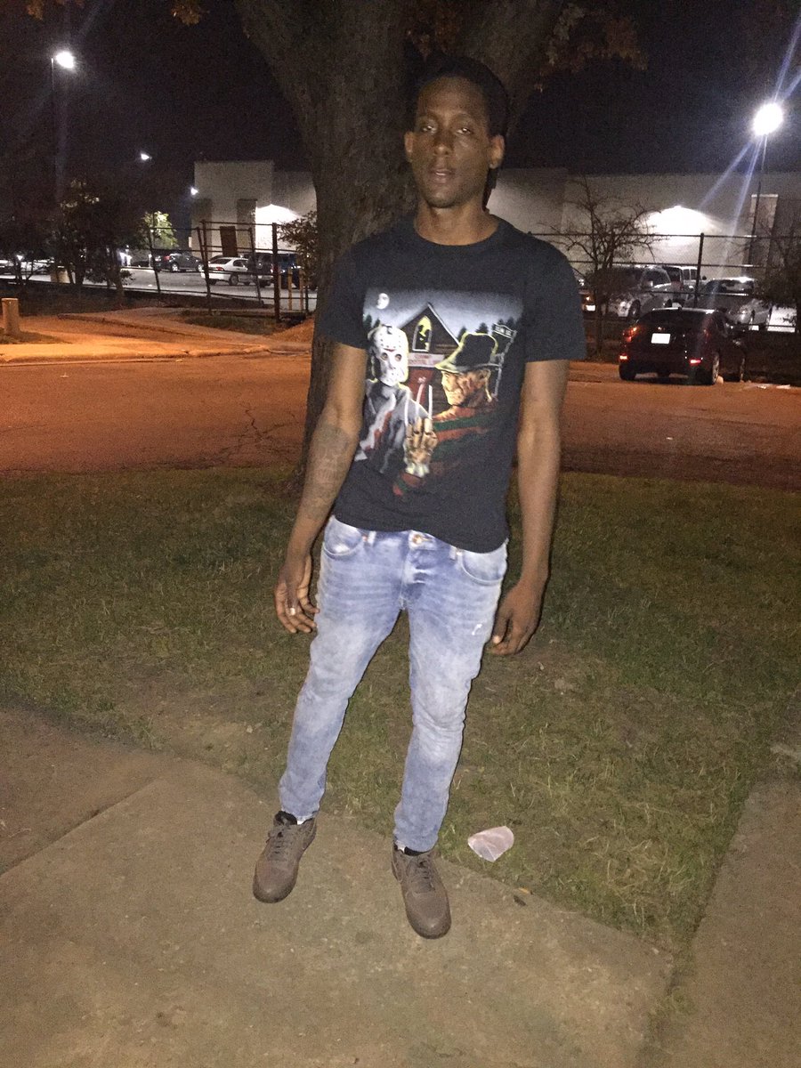 FreeLawCampaign's tweet photo. Got my Stripes like A Ref without A Whistle 🦅🖤 #4evaTrill🤐 #4evaReal🤝 https://t.co/F7nLx5Y1Yz