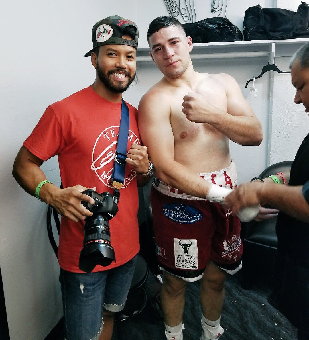jrojasmedia's tweet photo. Congrats on the W my man! I'm excited to produce the trailer! Be on the lookout! #TeamAyala #DPLOYD @ayalaboxing_az @TheMannerbarber https://t.co/XK2PSoMyVI