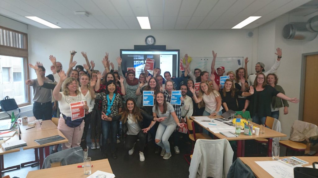 zinalouter's tweet photo. Introductieles inclusief gericht werken HU met (gast)studenten https://t.co/XIgvXL24jP