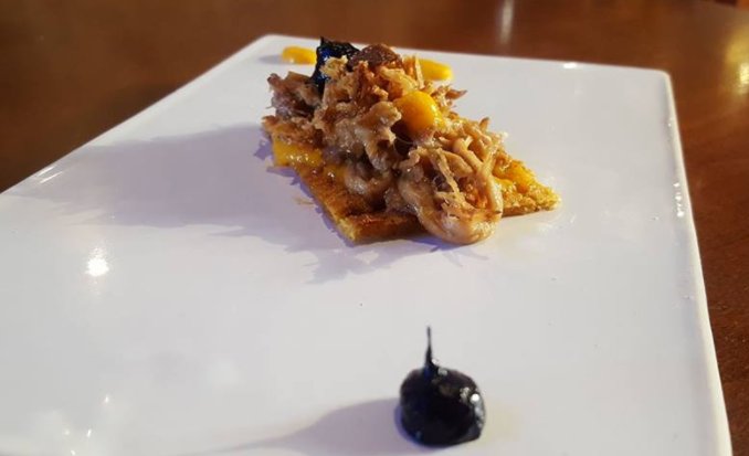 Turismo_Ledesma's tweet photo. Estupendas barras de pinchos de feria del pasado sábado en #Ledesma. Enhorabuena a los ganadores y gracias a todos por vuestra participación https://t.co/Ol6kpjGjZn